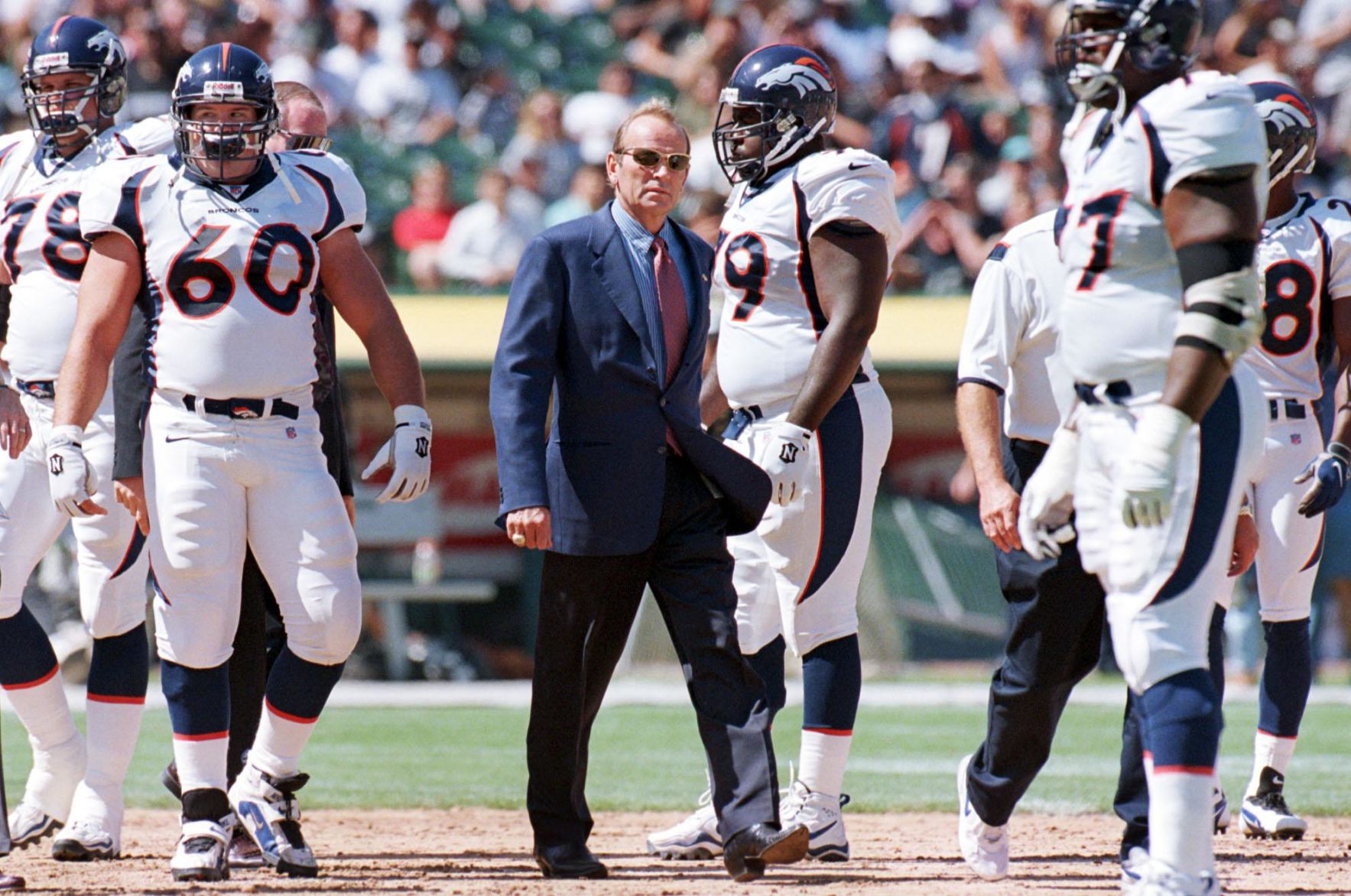 Pat Bowlen 092998